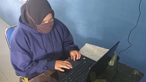 Terinsipirasi dari Sang kakak, Anak Petani ini Juga Ingin Kuliah