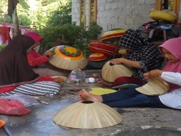 Geliat Kerajinan Tudung Saji di Tengah Pandemi